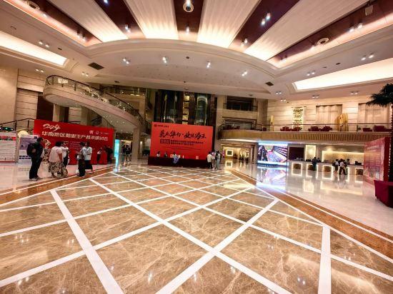 H J Grand Hotel Guangzhou 13/55