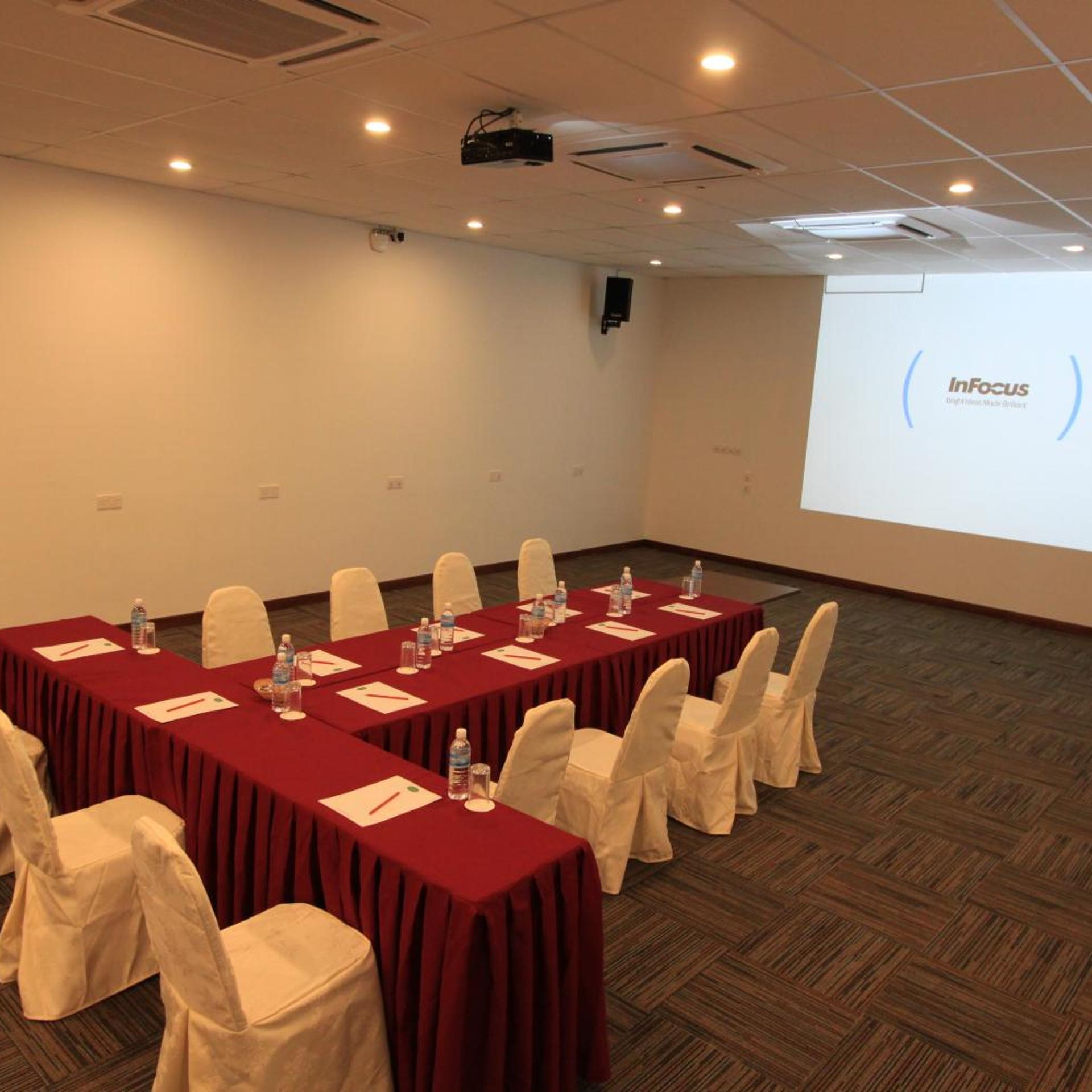 Molek Garden Hotel 46/58