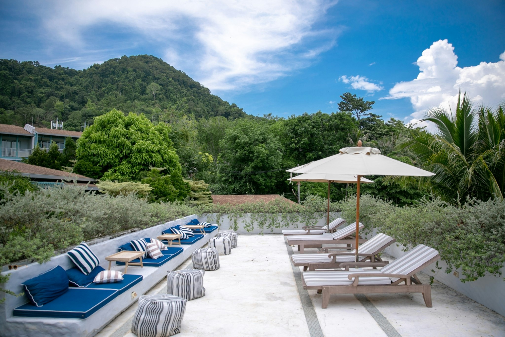 CAPE KUDU HOTEL, KOH YAO NOI 45/50