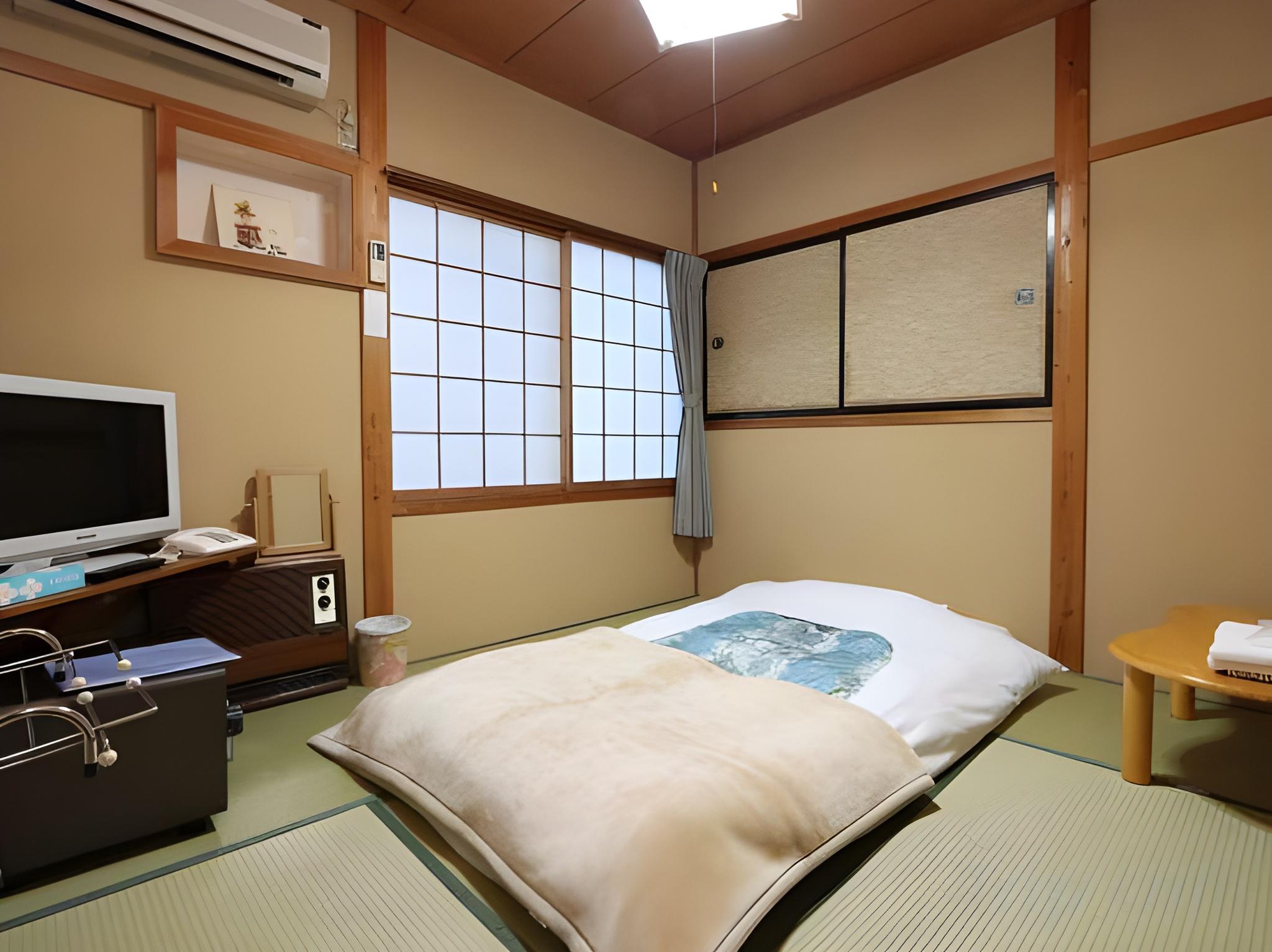 Japanese, Standard