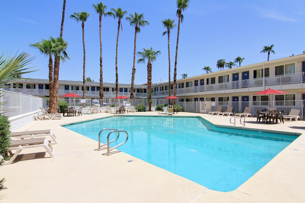 斯科茨代尔 6 号汽车旅馆(Motel6 Scottsdale, AZ - Old town Scottsdale/Fashion Square) 图片1