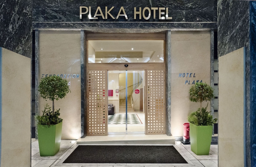 Plaka Hotel 5/38