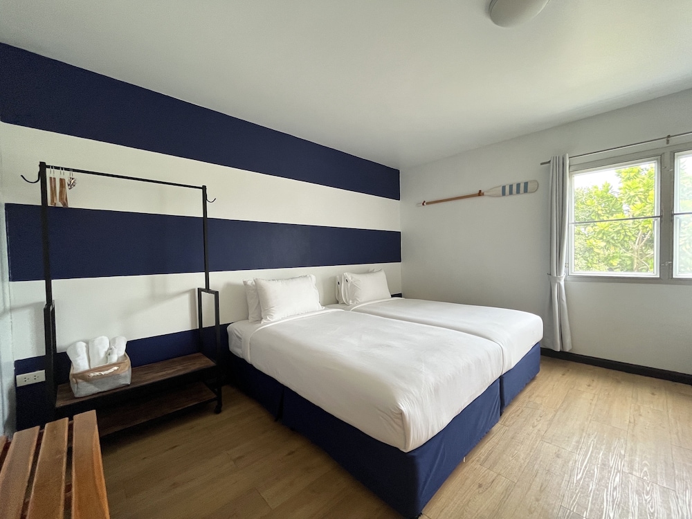 Nautical Home Bed & Breakfast Khaolak 30/68