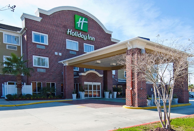 Holiday Inn Hotel Suites Slidell 6/79