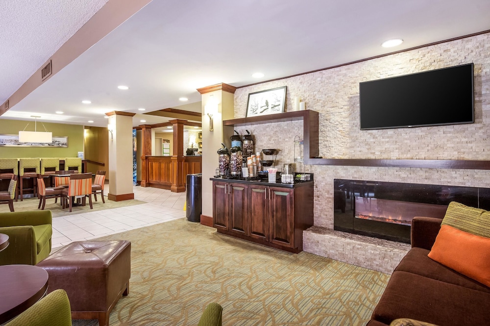 Comfort Inn Newport News VA 9/30