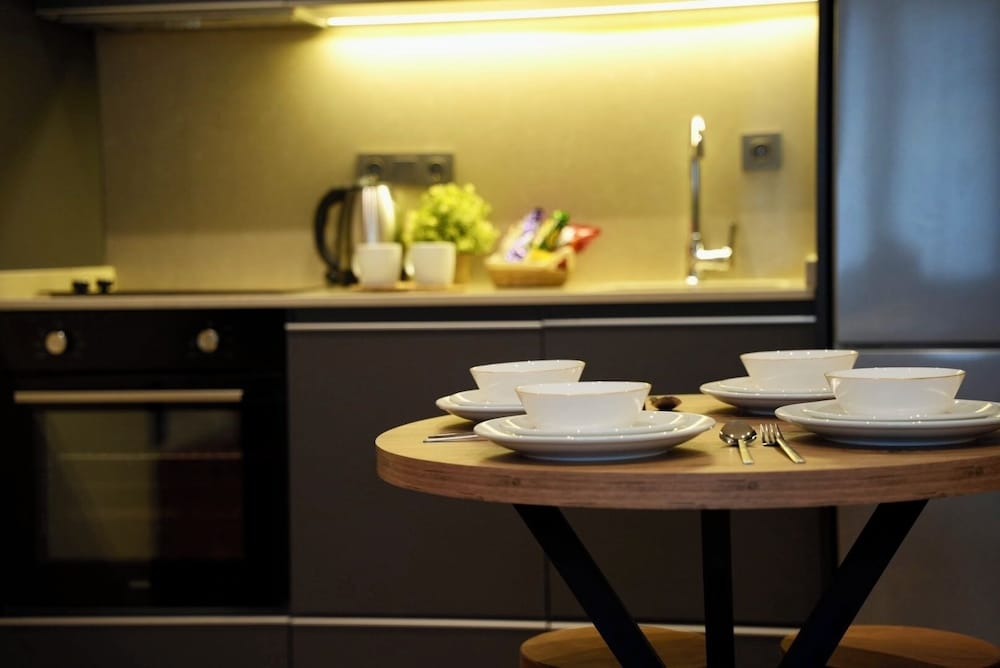 Khalkedon Suite 36/50