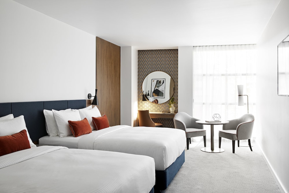 Crowne Plaza Sydney Darling Harbour 21/81