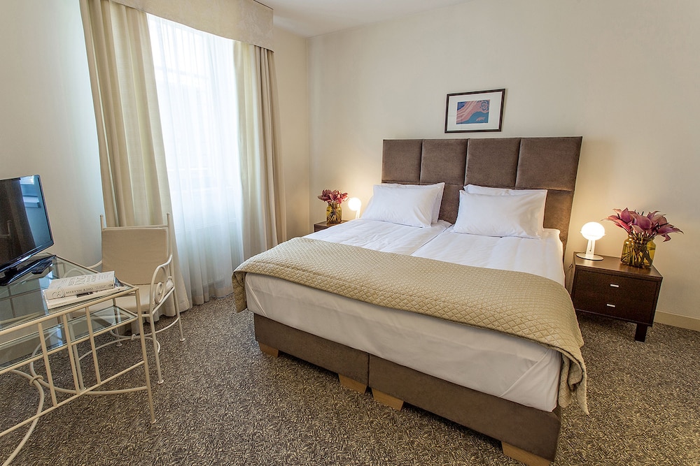 Mamaison Residence Izabella Budapest 8/49