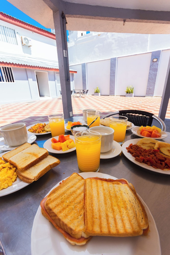Hotel Med 94 Barranquilla 29/43