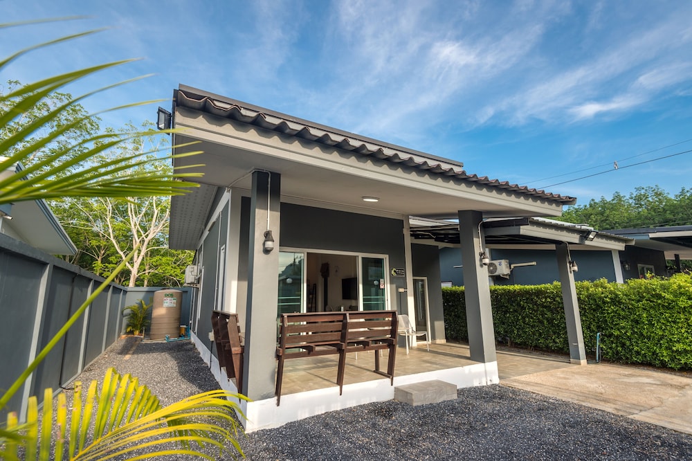 Lark Pool Villa Krabi 9/62