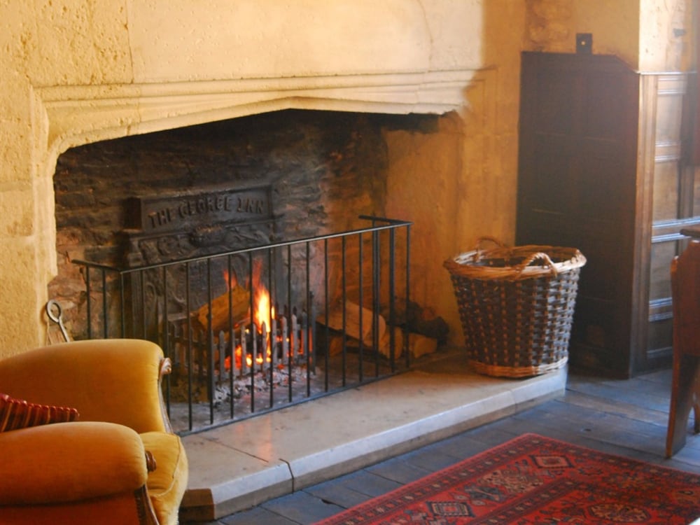 The George Inn 8/50