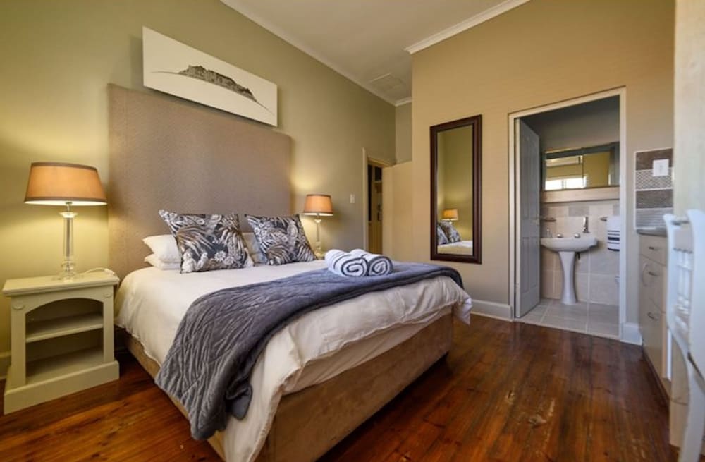 Leeuwenzee Guest House 12/50