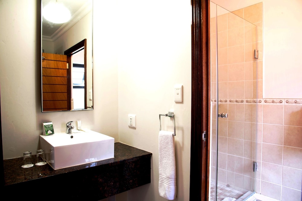 Splendid Inn Pinetown Ex Premier Hotel Pinetown 8/28