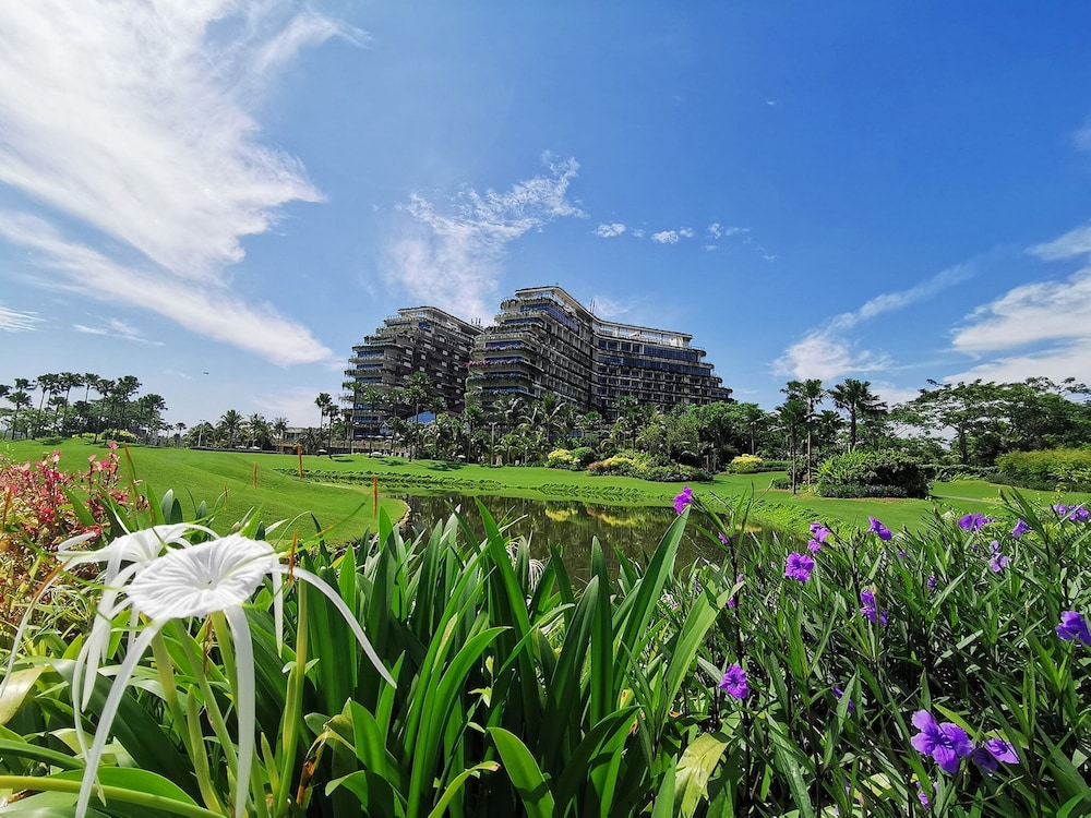 Forest City Golf Hotel 38/50