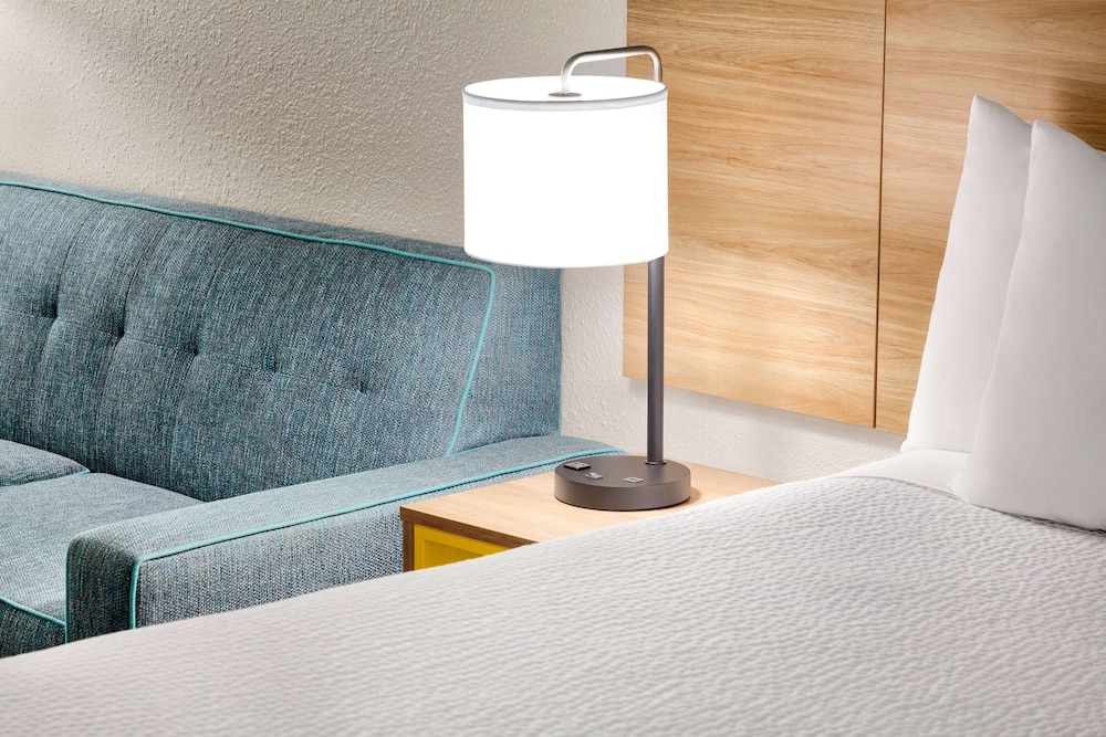 Days Inn by Wyndham Paris 36/68