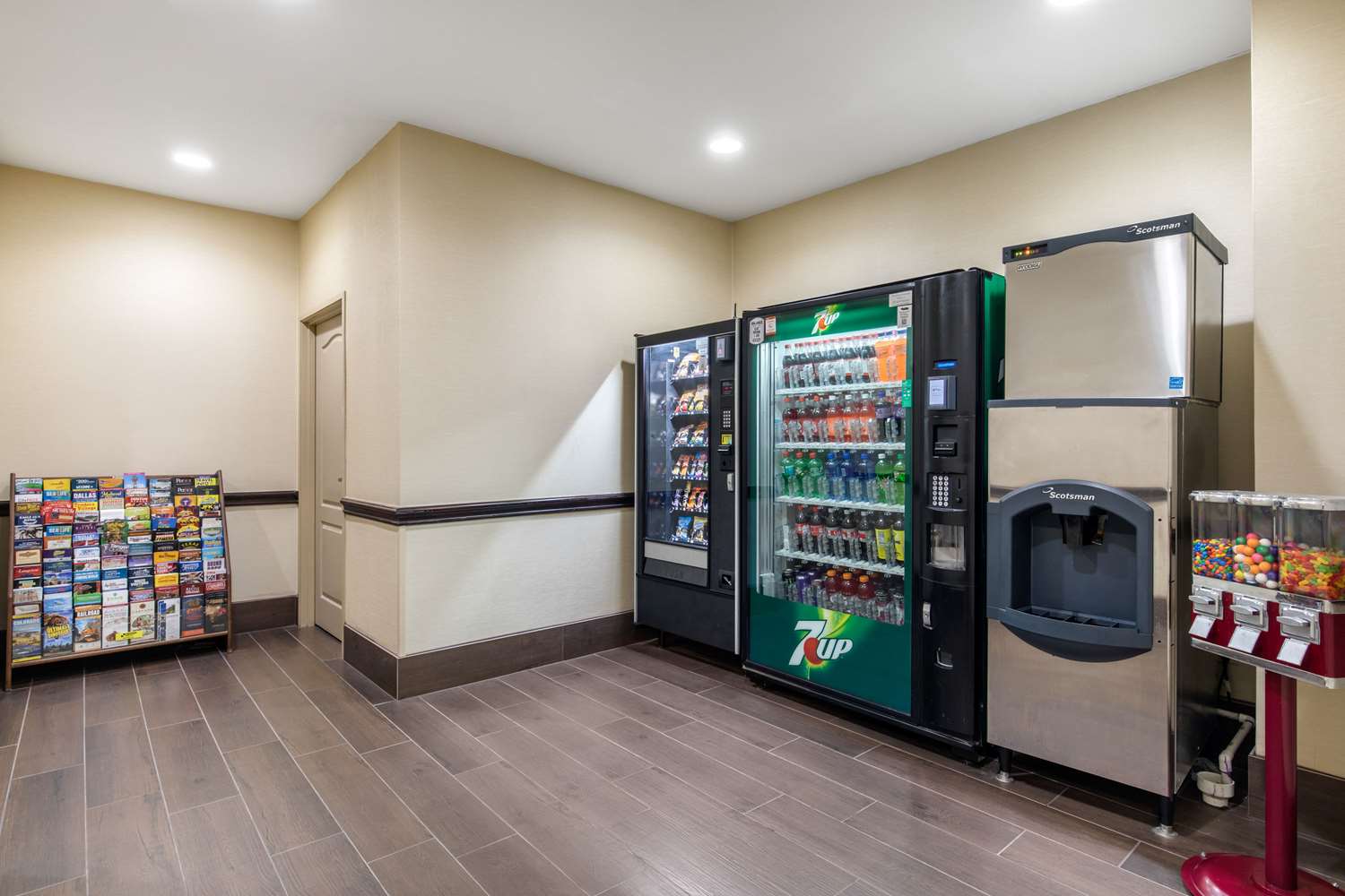 Comfort Inn and Suites Cedar Hill Duncanville 31/32