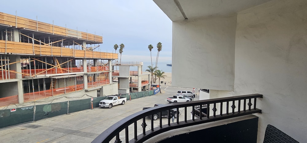 Casablanca On The Beach 63/69