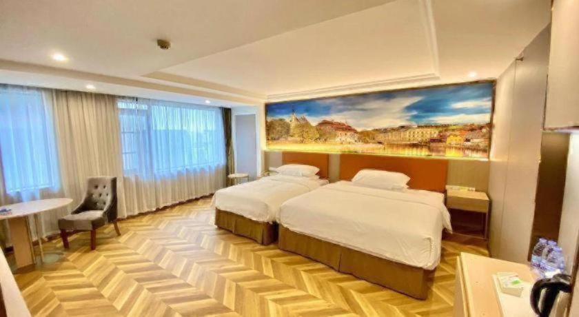 Vienna Hotel (Yangshuo Yinxiang) 26/56