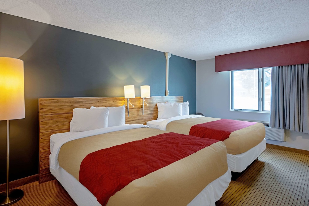 Quality Inn Frontier at US Hwy 30 9/34