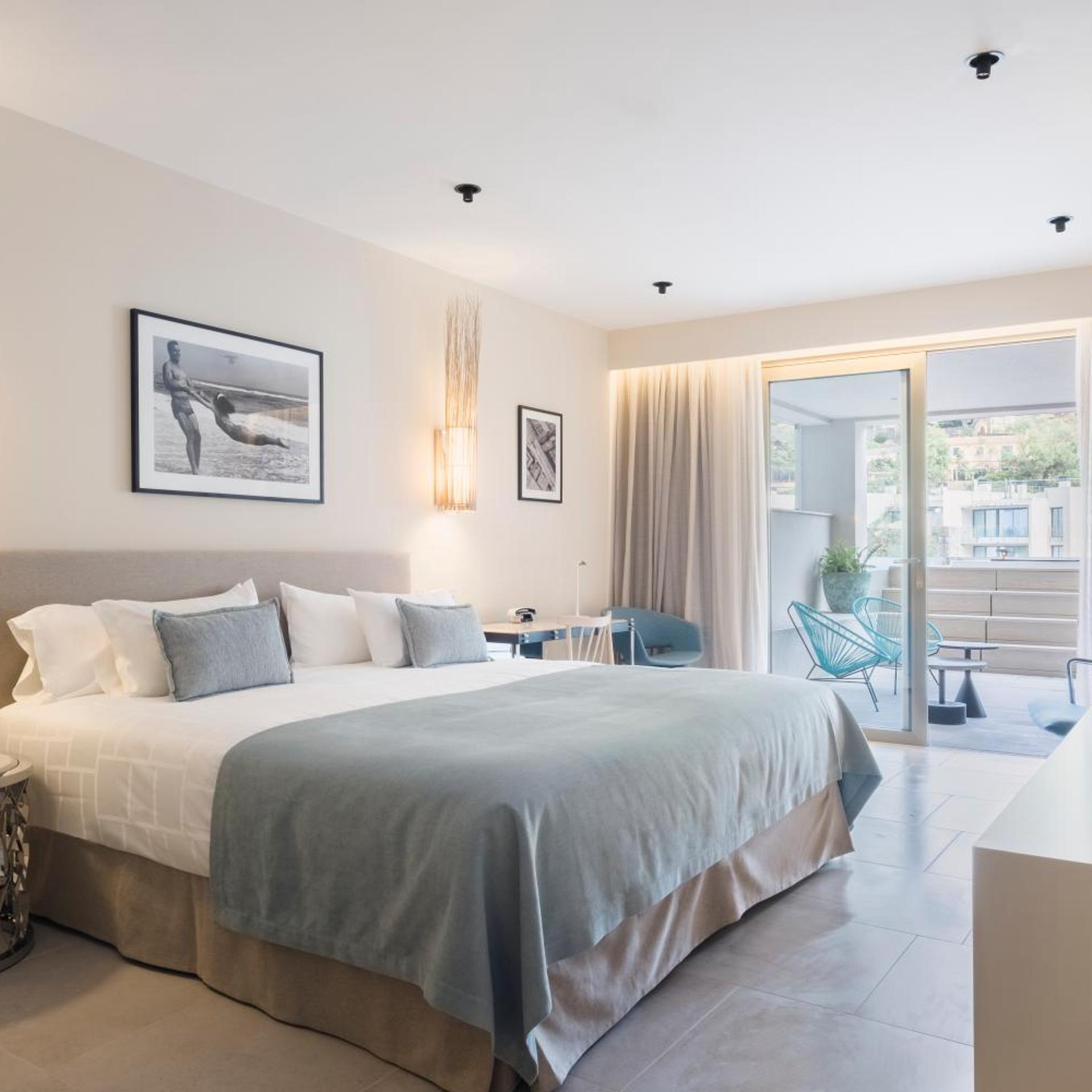 Junior Suite, Lateral Side Sea View, Hot Tub, Terrace
