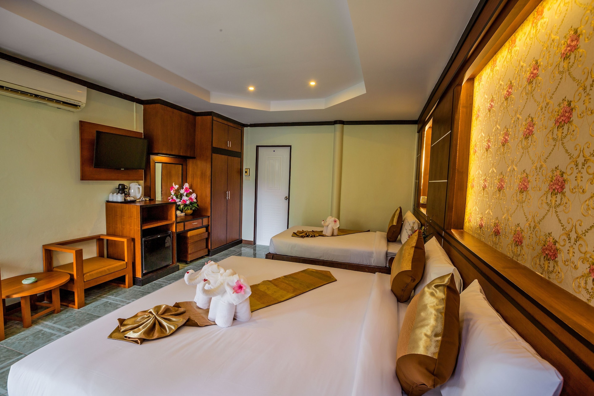 rooms