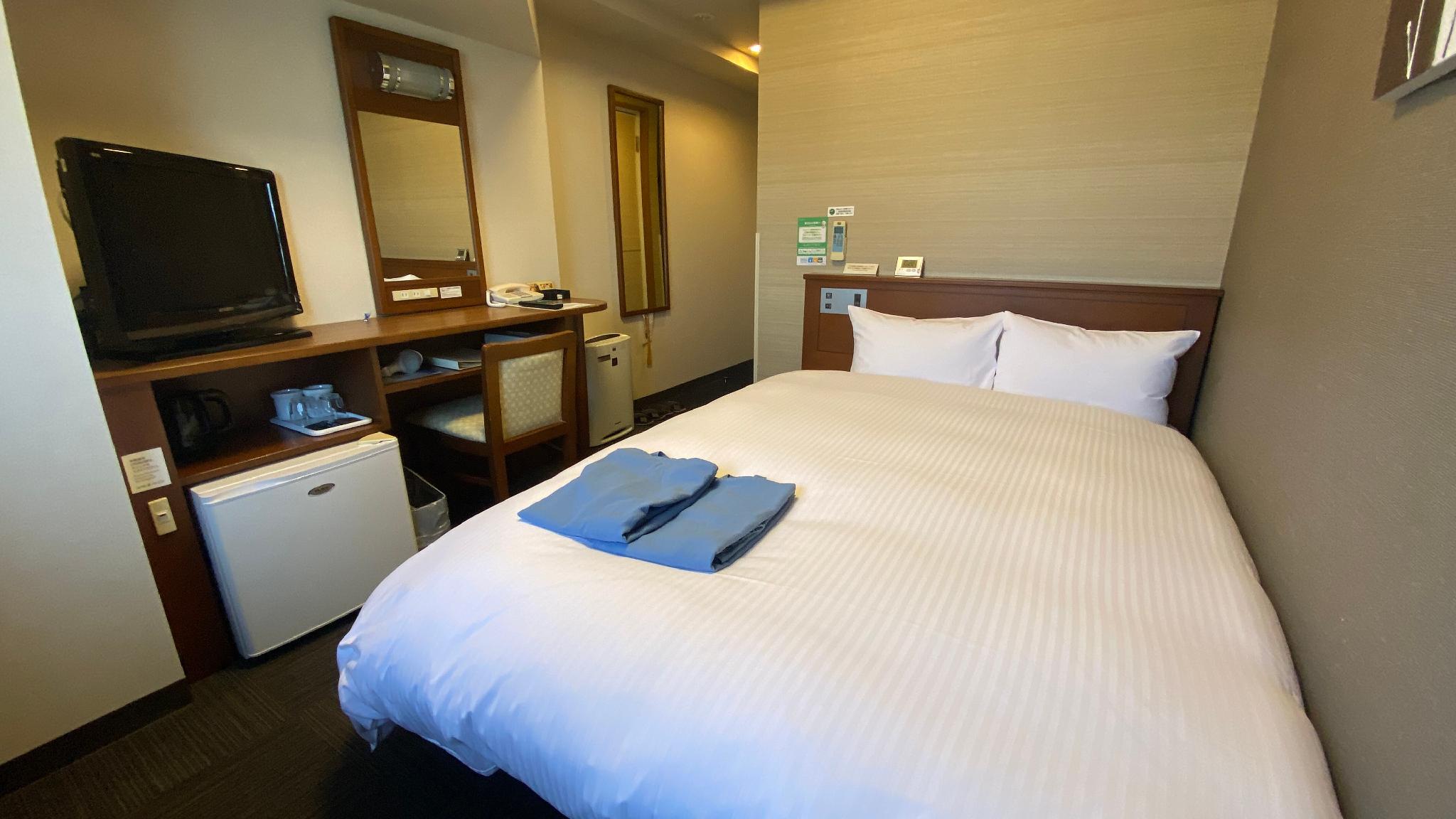 Semi Room, Standard, Semi Double Bed