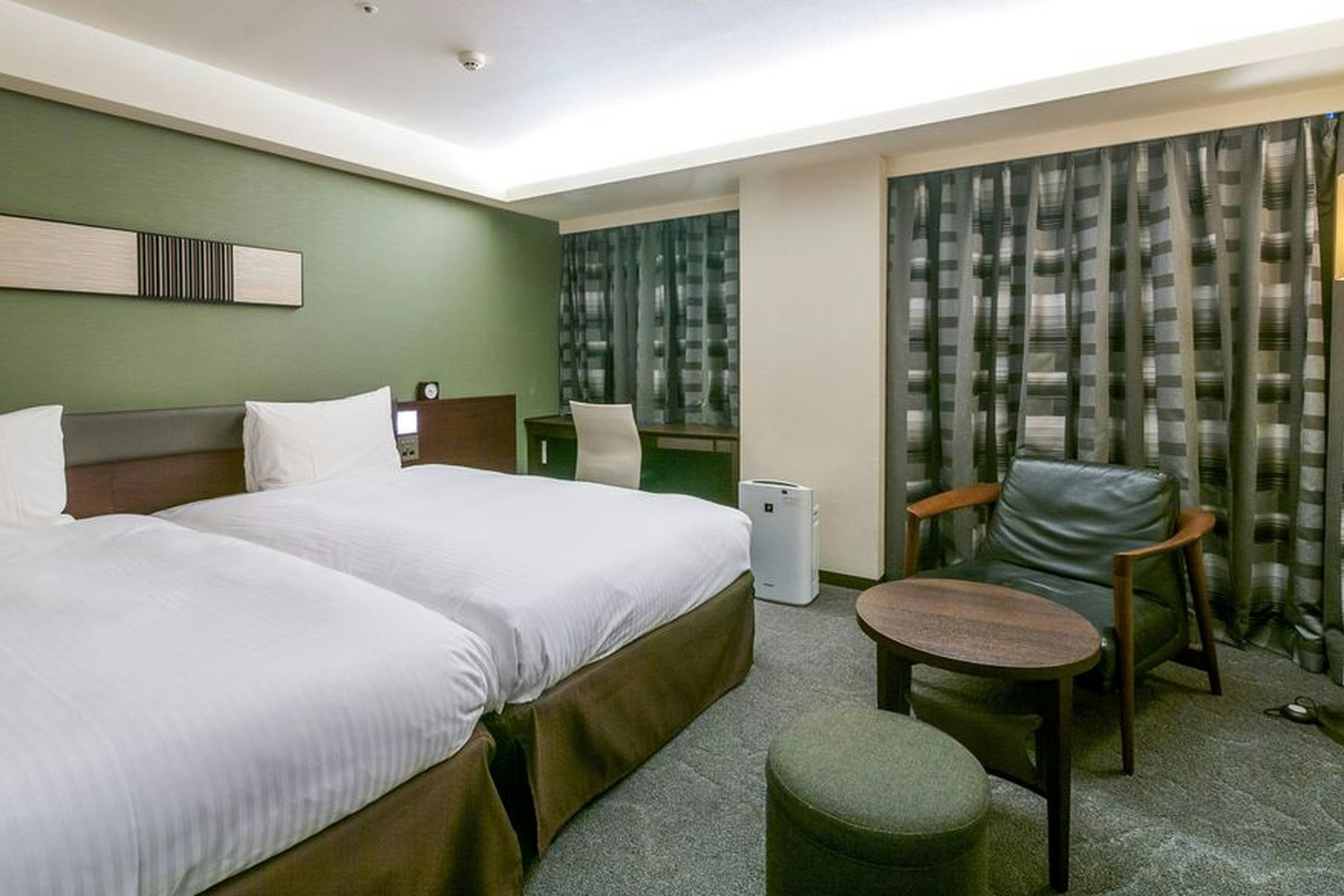 Single, Twin Beds
