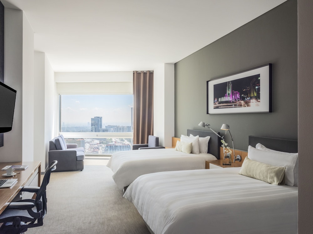 غرفة بريميير تنفيذية بسرير كينج، The Paragon Hotel Mexico City Santa Fe by Accor 5/10