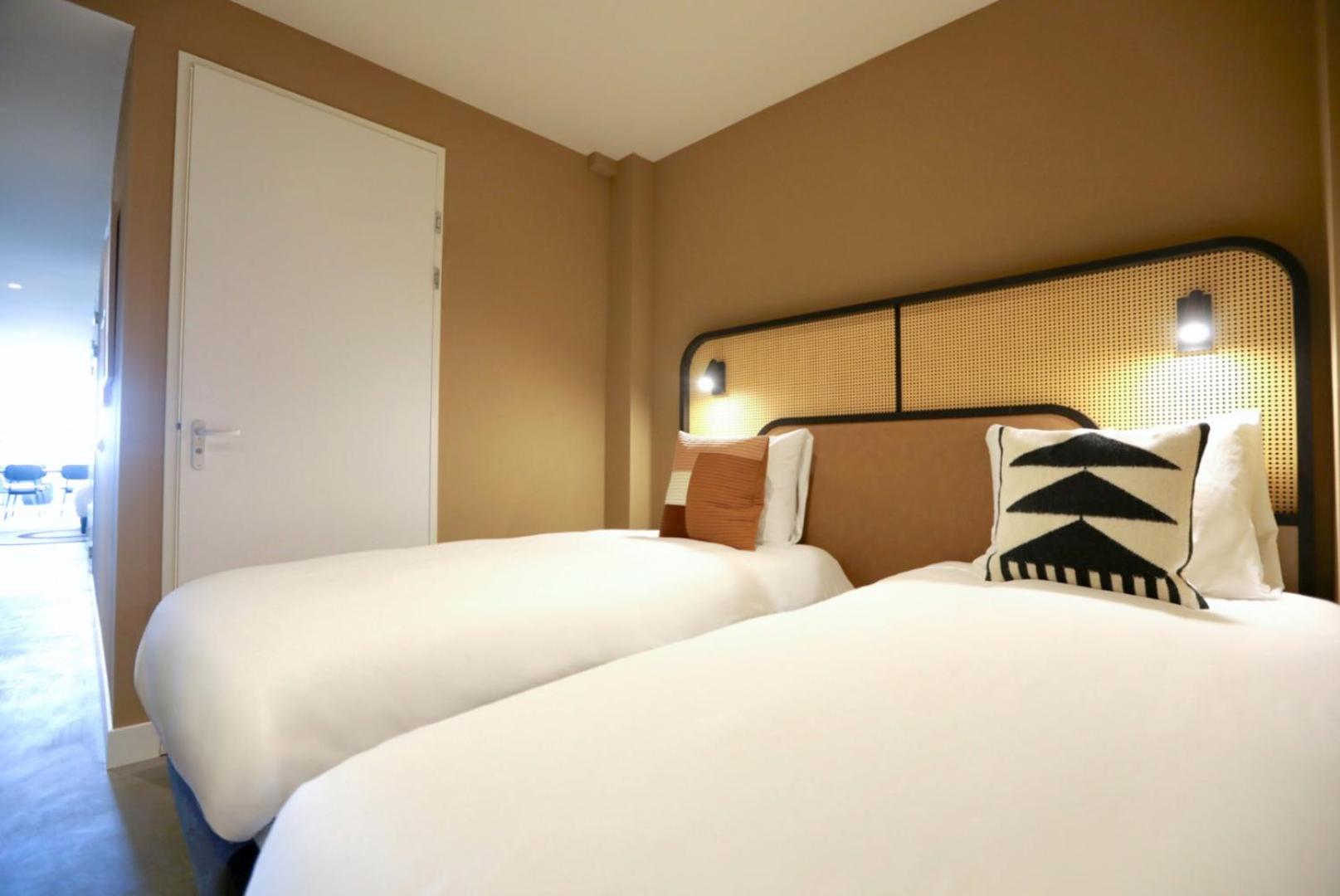 2 Bedrooms, Apartment, 2 Bathrooms