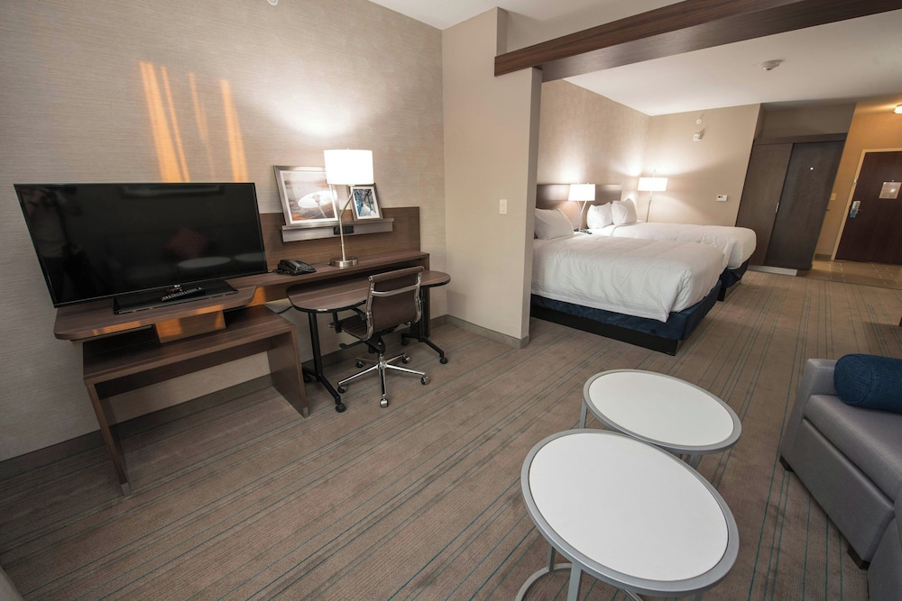 Fairfield Inn & Suites By Marriott Huntsville 19/26