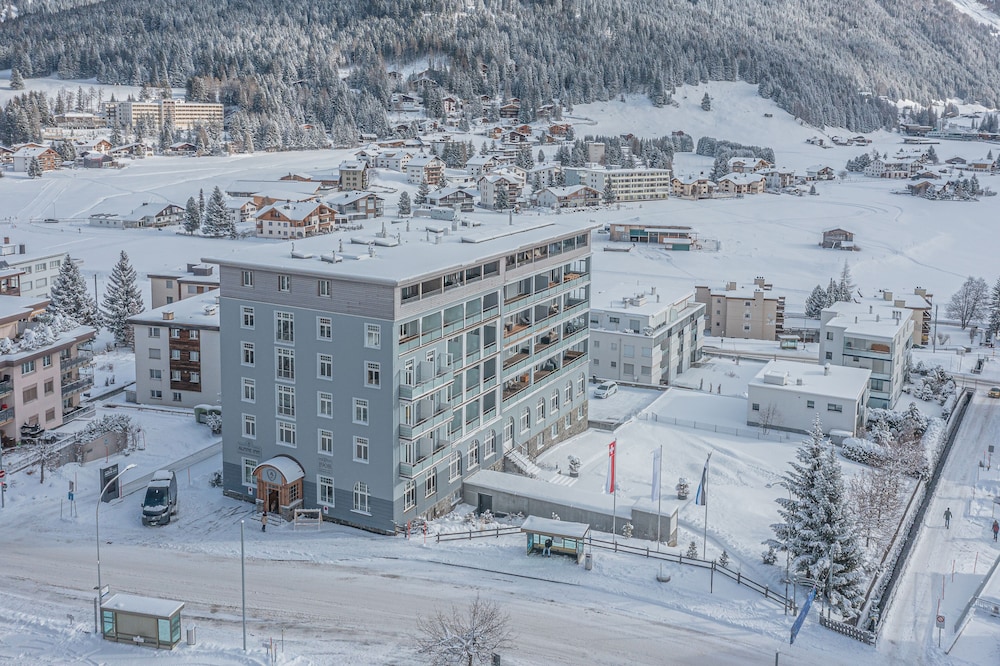 TOP ALPINE INN Davos Dorf 1/50