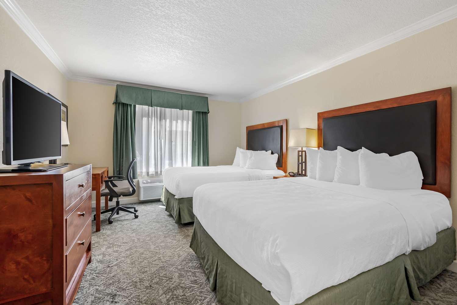 Room, 2 Queen Beds