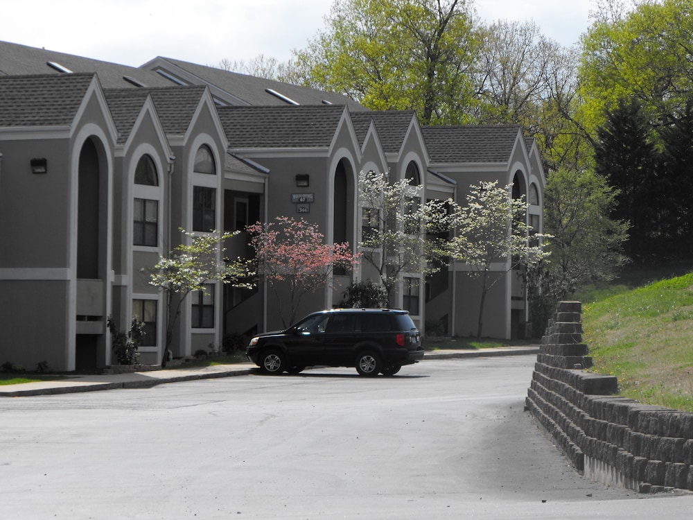 Pointe Royale Condominium Resort & Golf Course 65/81