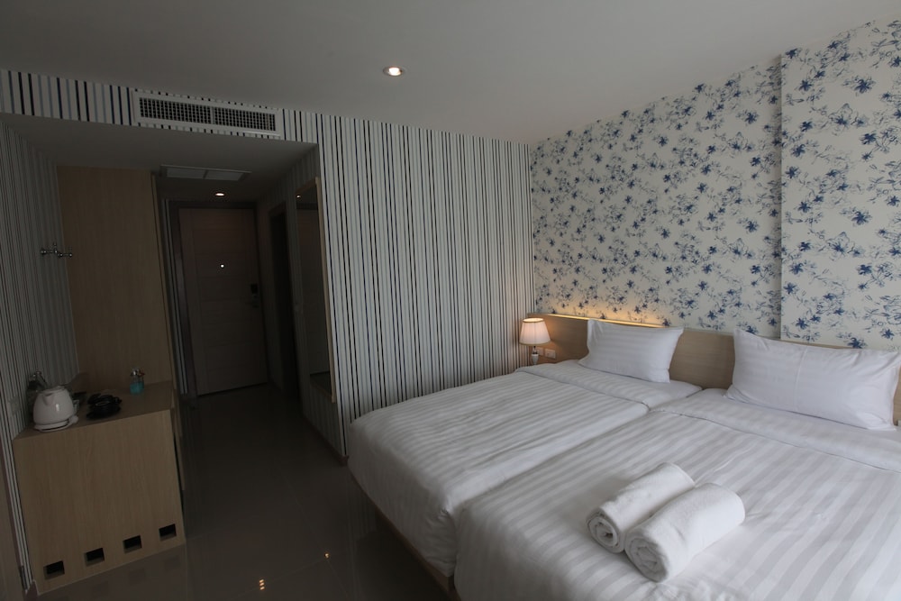 Ocean & Ole Hotel Patong 2/28