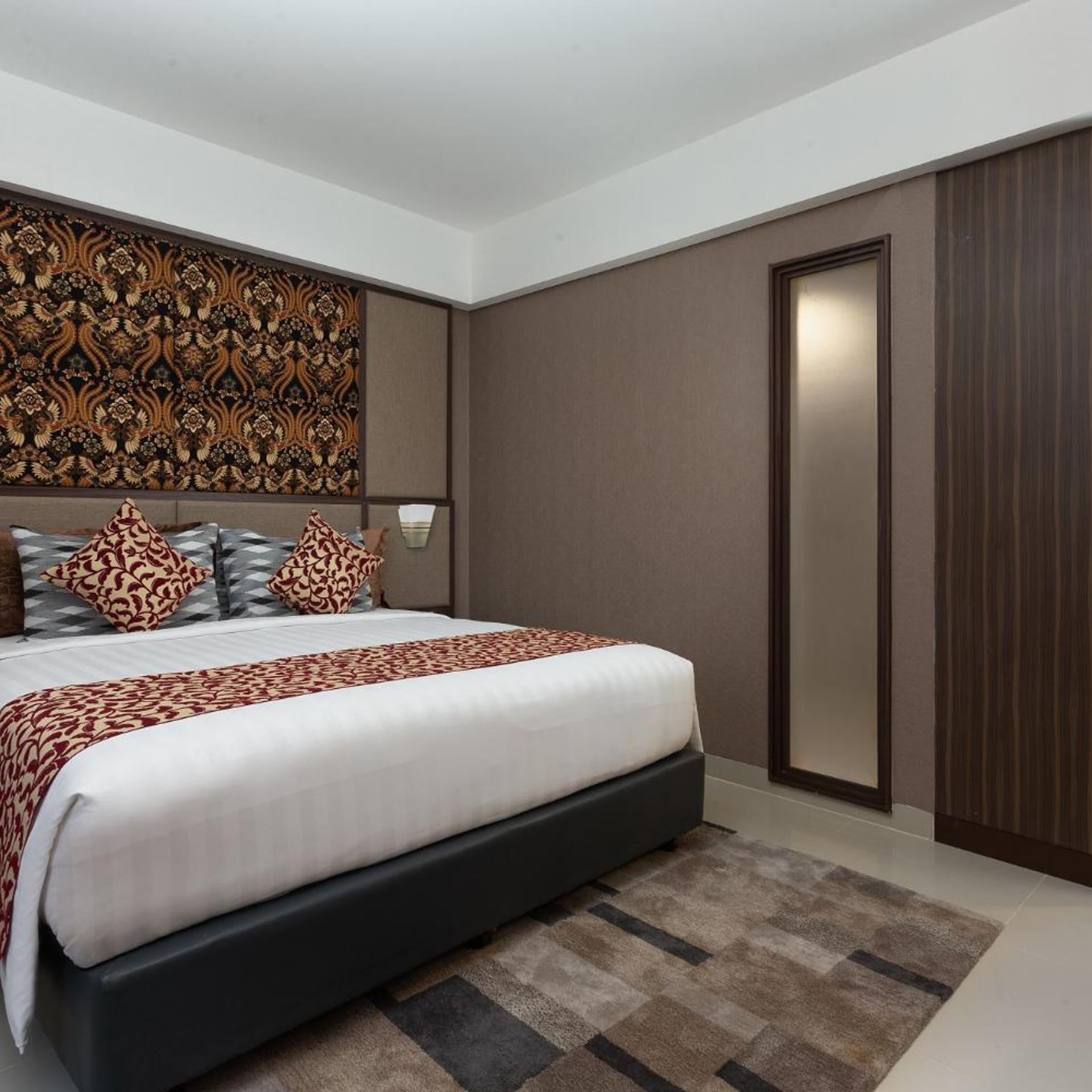 غرفة ديلوكس بسرير كينج، The Alana Hotel & Conference Center Malioboro Yogyakarta By Aston 4/8