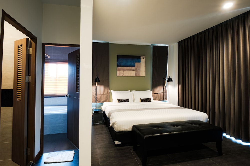 Wealth Boutique Hotel 24/71
