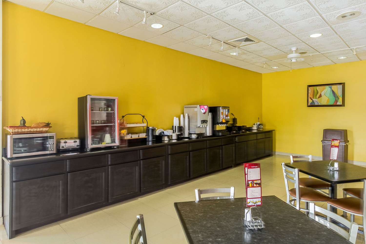 Clarion Inn Near McAllen Airport 35/44