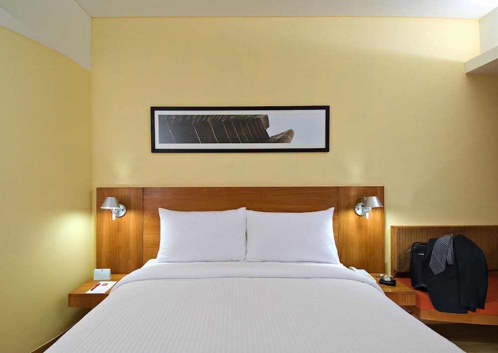 Ibis Pune Viman Nagar 10/68
