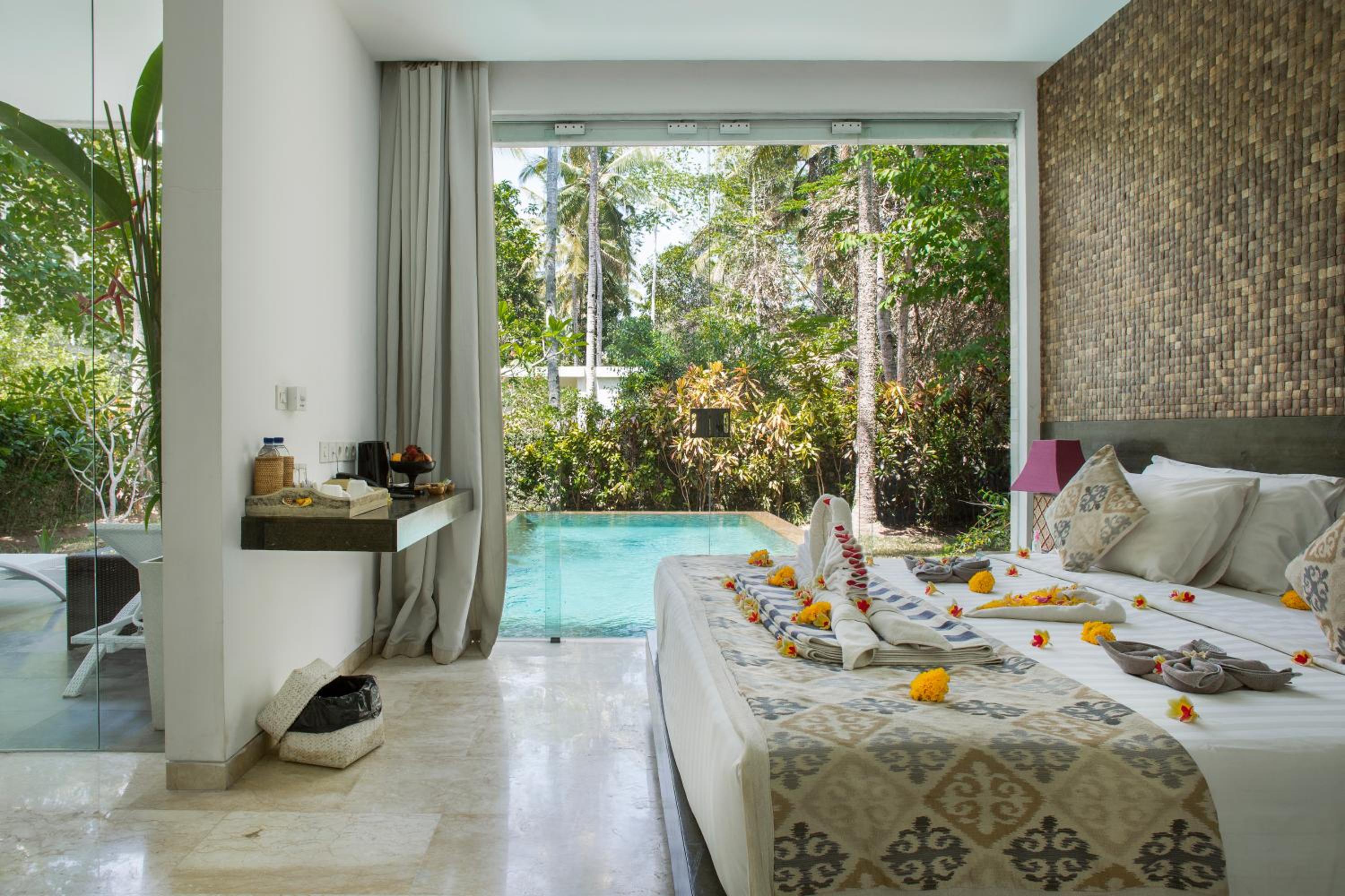 Garden Pool Villa