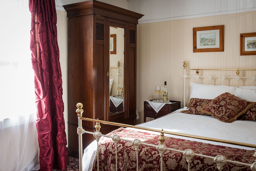 Calistoga Wine Way Inn 6/40