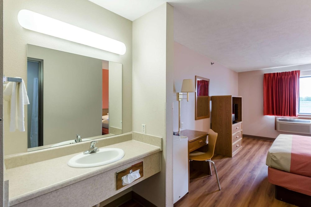 Motel6 Percival, IA 34/68