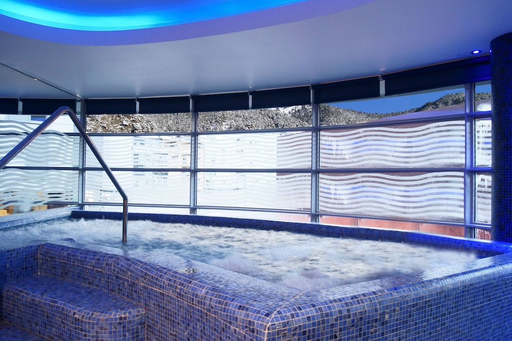 Yomo Centric Hotel 21/50