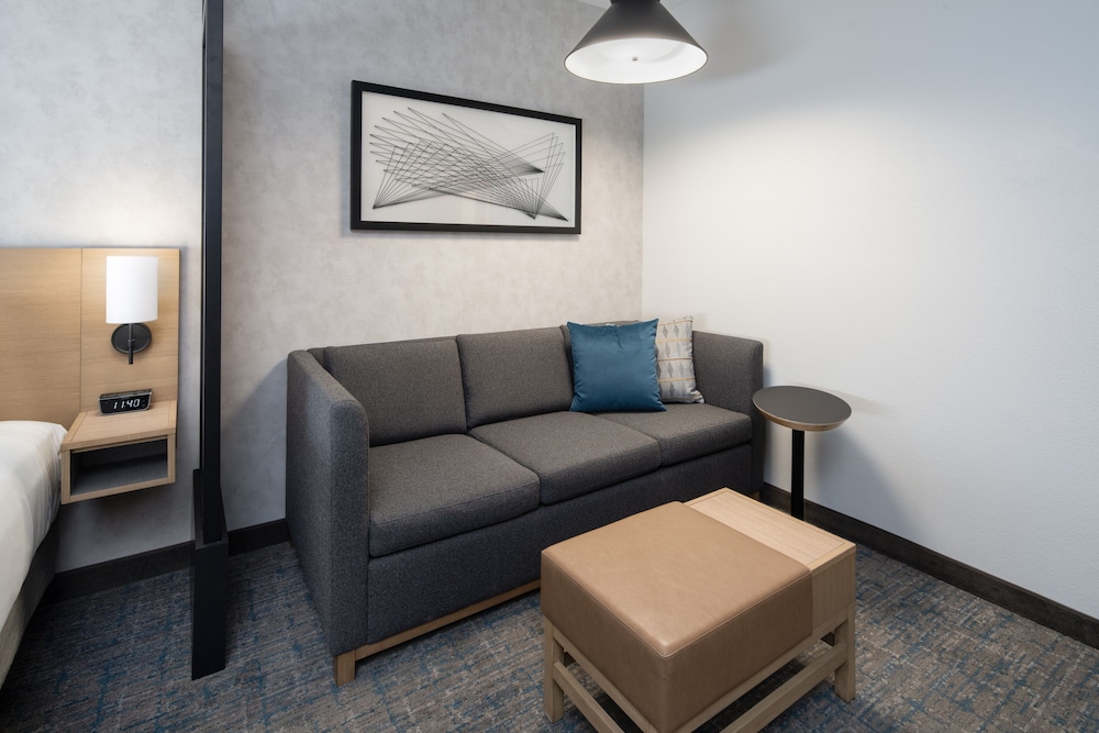Hyatt Place Bakersfield 26/46