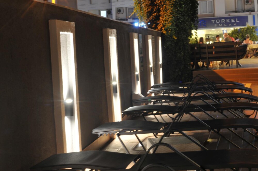 Isla Suite Hotel 7/46