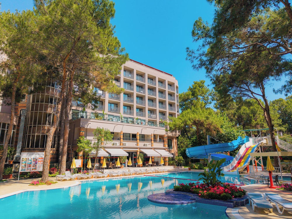 Pirates Park Resort 4/55