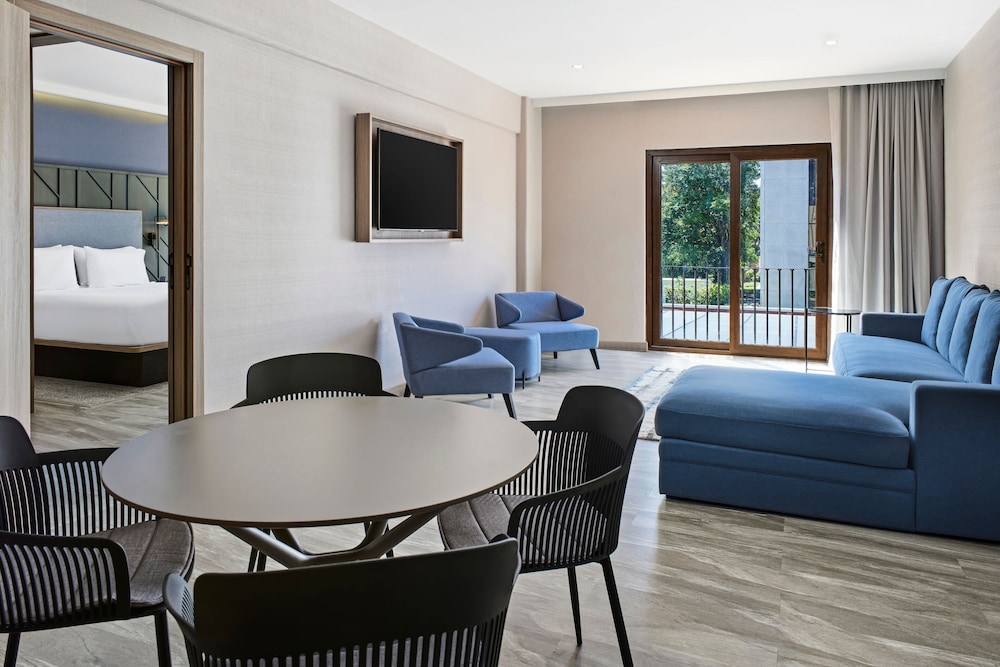 Courtyard by Marriott San Jose Escazu 10/20