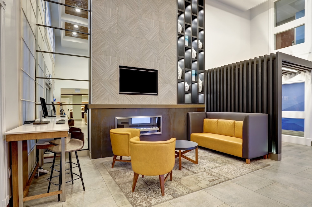 Holiday Inn Express Whitby Oshawa An Ihg Hotel 63/78