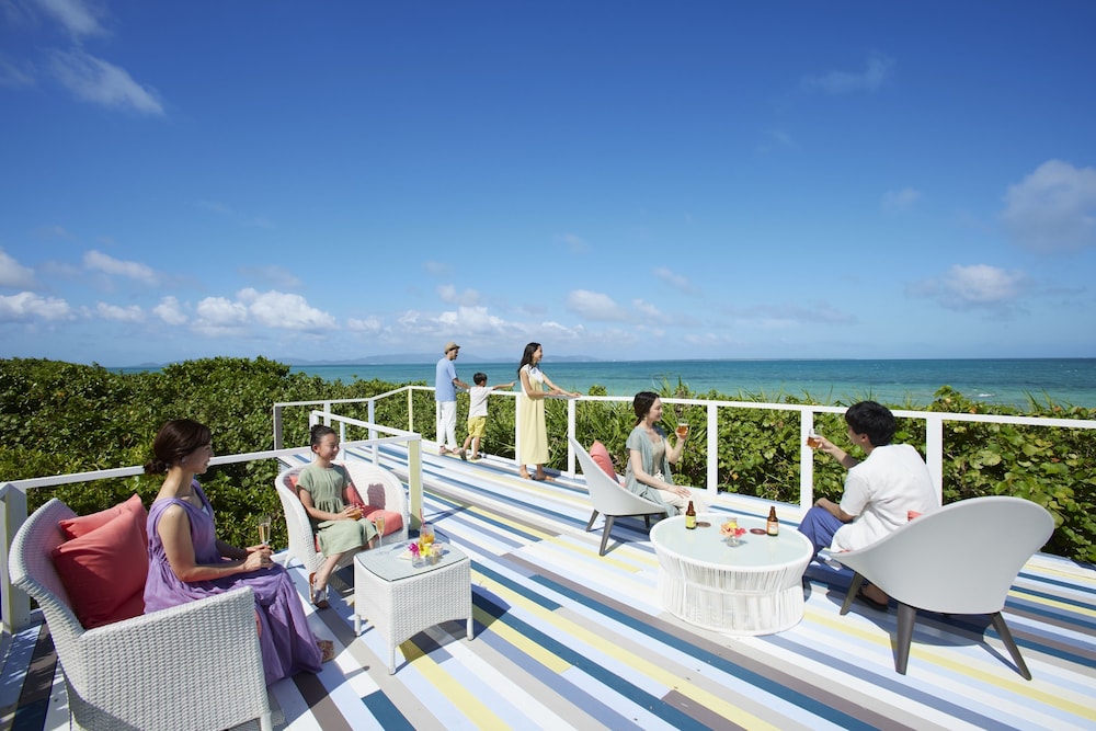 Hotel Allamanda Kohamajima 35/44