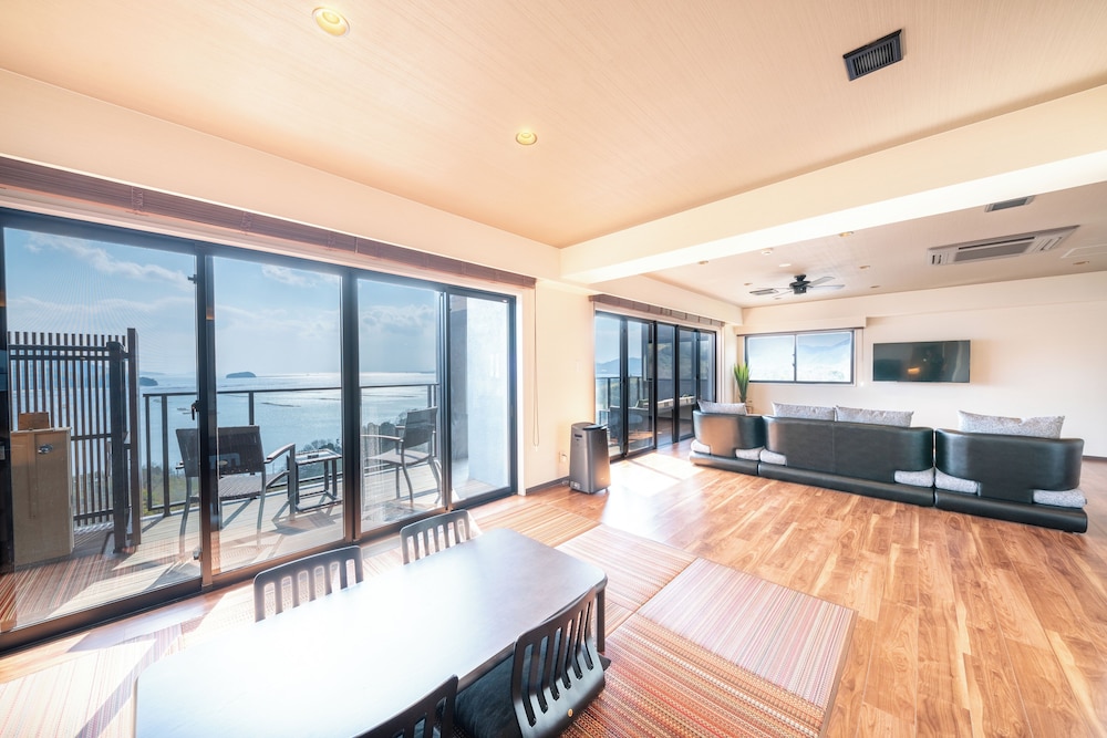 Ocean, Suite, 2 Double Beds, 3 Futon Beds, Outdoor Bath