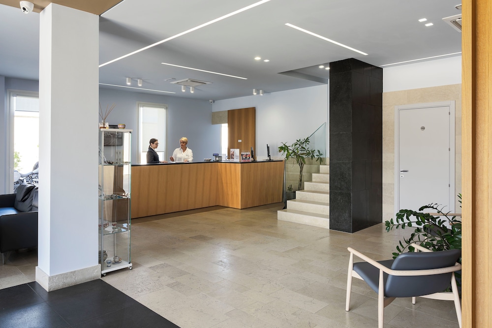 Netum Hotel 4/50